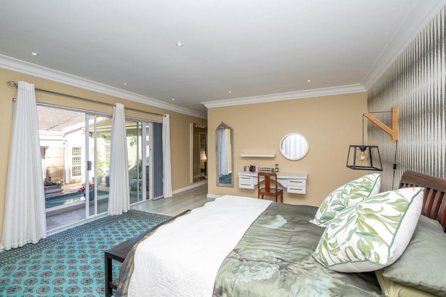 5 Bedroom Property for Sale in Welgedacht Western Cape